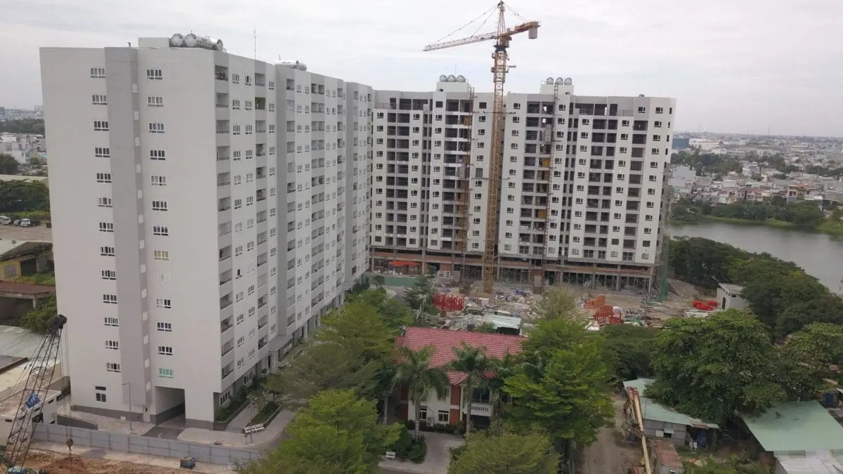 Ảnh tư liệu tiến độ tháng 11/2018: giai đoạn hoàn thiện mặt ngoài các khối nhà