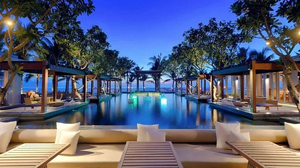 Khu khách sạn và resort 5 sao 6 Miles Lăng Cô