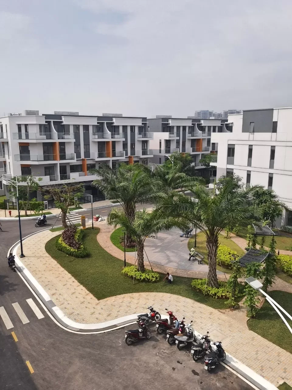 Cảnh quan công viên thực tế Lovera Premier