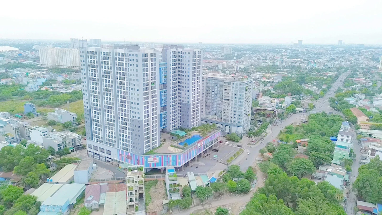 Ảnh thực tế toàn cảnh Saigon Avenue và đường tiếp cận
