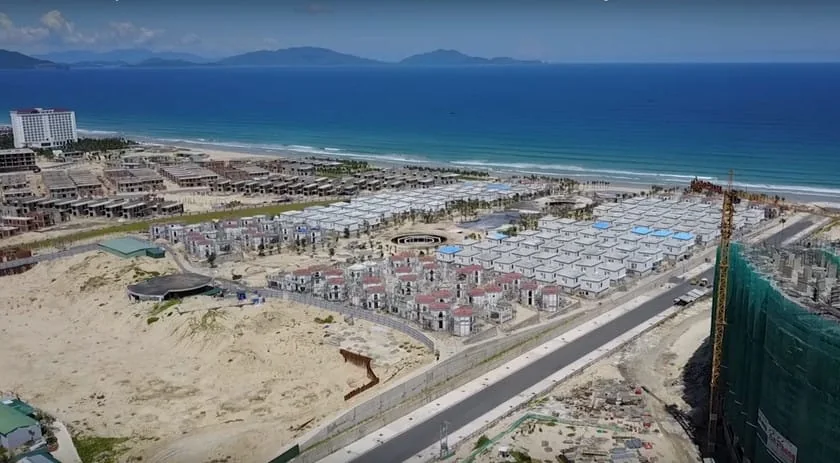 Ảnh thực tế các căn biệt thự The Pearl Cam Ranh trong giai đoạn hoàn thiện tháng 3 năm 2019