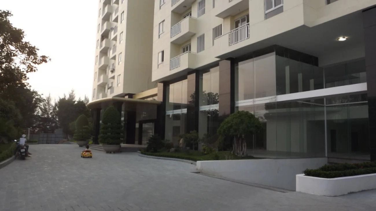 Sảnh và khối đế thực tế Tecco Tower Linh Đông