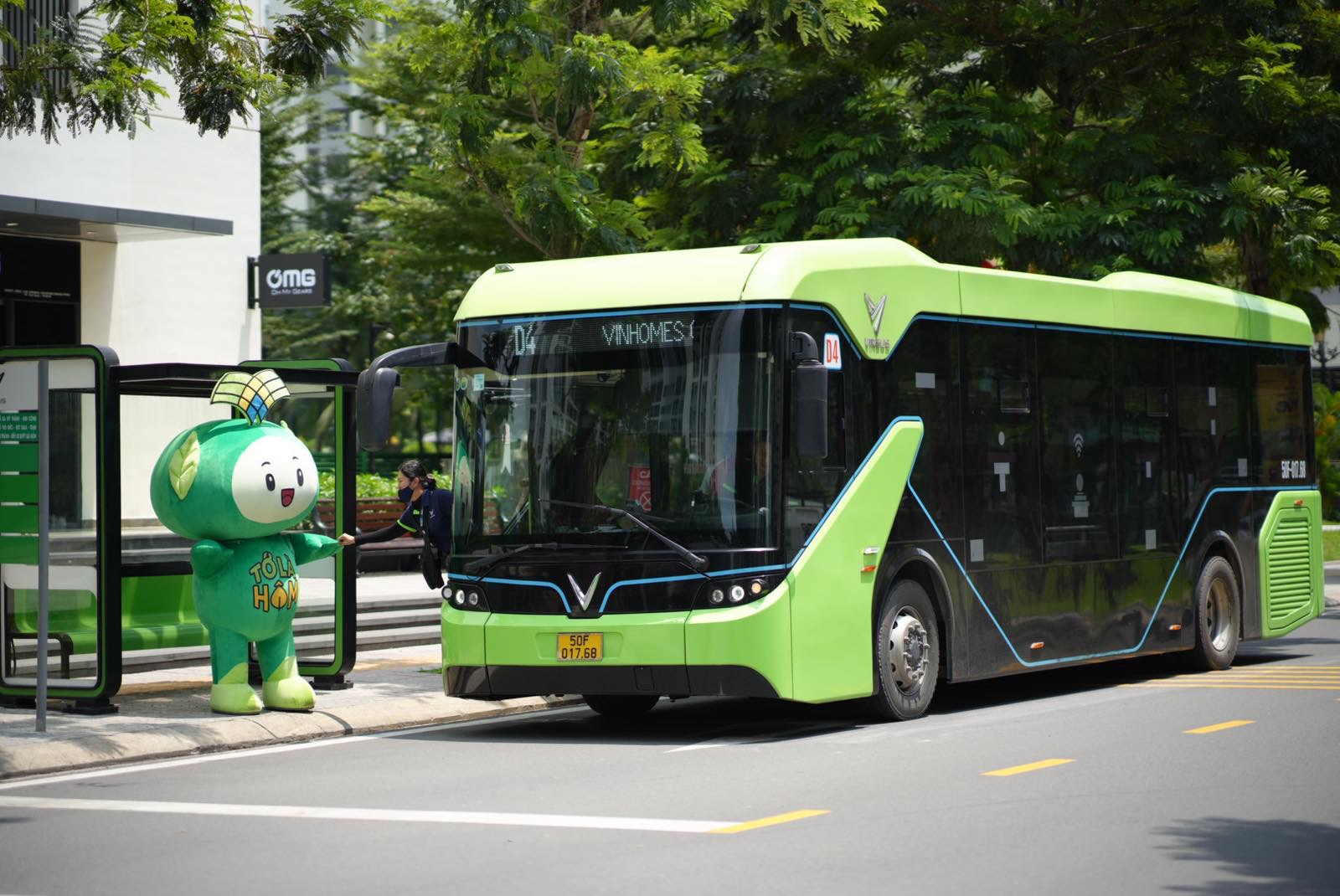 Từ Vinhomes Grand Park đi Metro số 1: chọn chặng nối bằng VinBus 12 Xe buýt điện VinBus phục vụ hành trình tại Vinhomes Grand Park